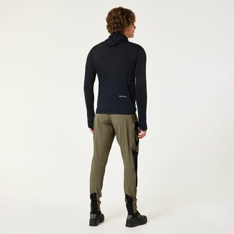 Oakley Seeker Edge Hose &ndash; Army Green