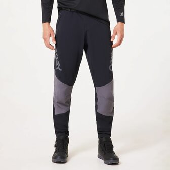 Oakley Maven Scrub Broek - Black/Grey Detail 6