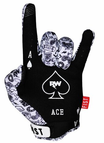 Fist R-Willy-ACE Glove Side