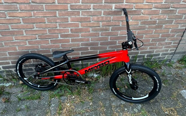 Meybo Holeshot Special paint BMX Fiets Pro 22.5