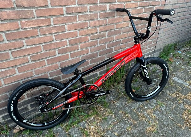 Meybo Holeshot Special paint BMX Fiets Pro 22.5