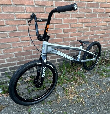 Meybo Holeshot Grey/White BMX Fiets Pro 21.5